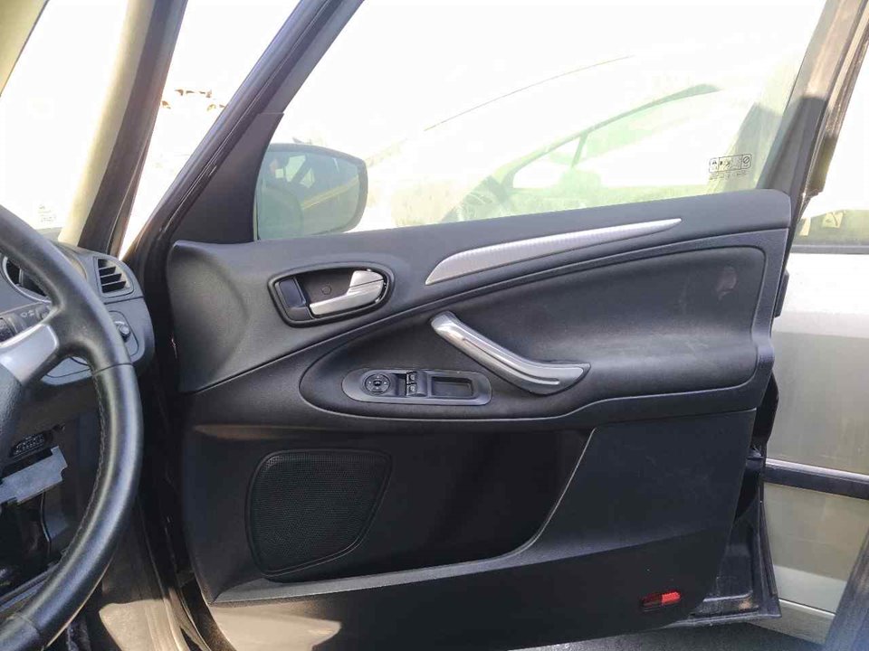 FORD S-Max 1 generation (2006-2015) Front Right Door Panel 25373506