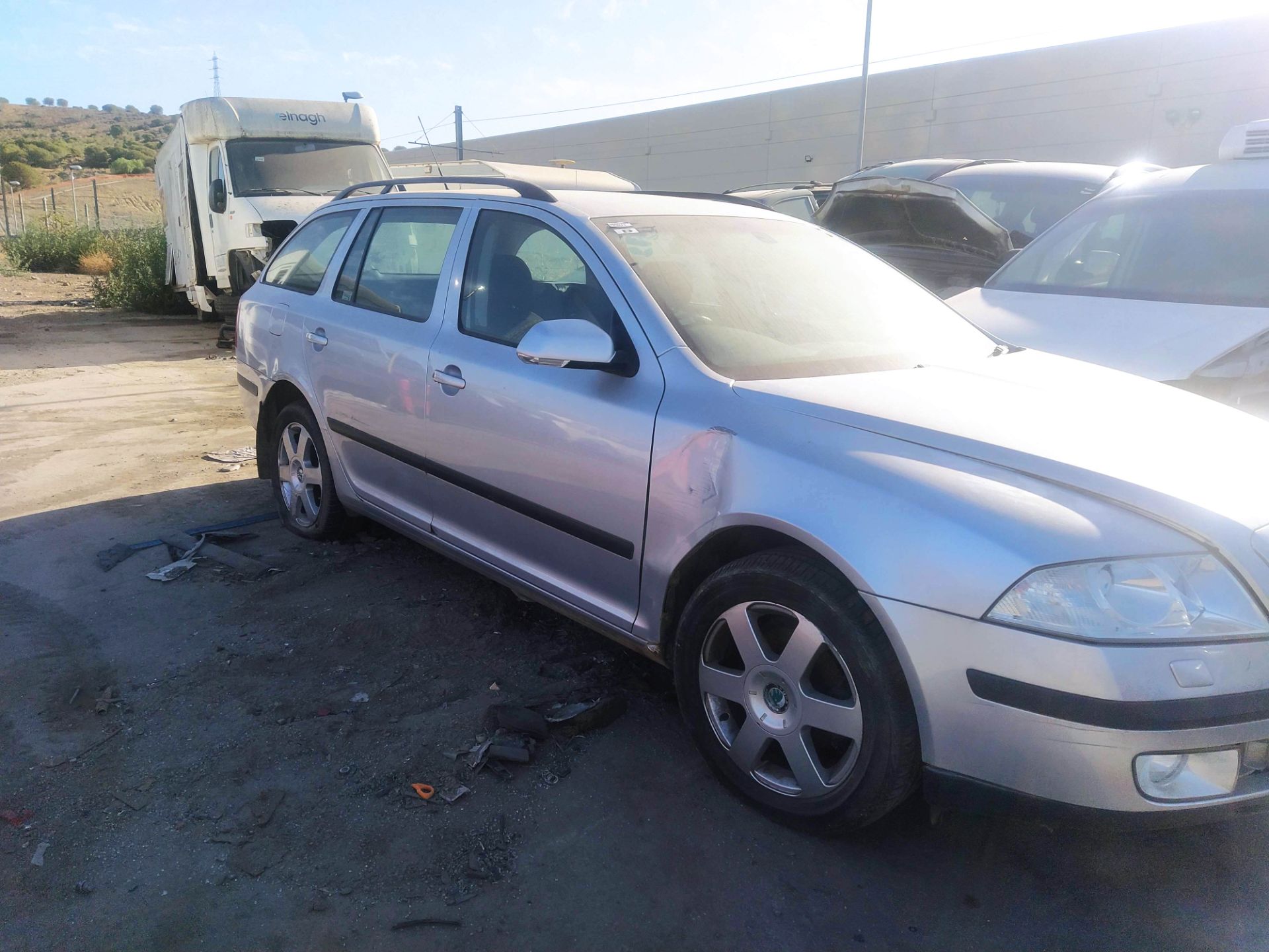 SKODA Octavia 2 generation (2004-2013) Крыло переднее правое 25785361