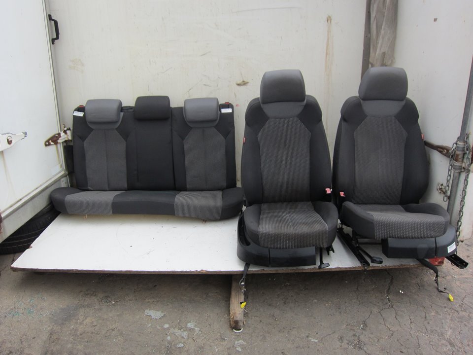 SEAT Leon 2 generation (2005-2012) Seats 1K4881105 24962880