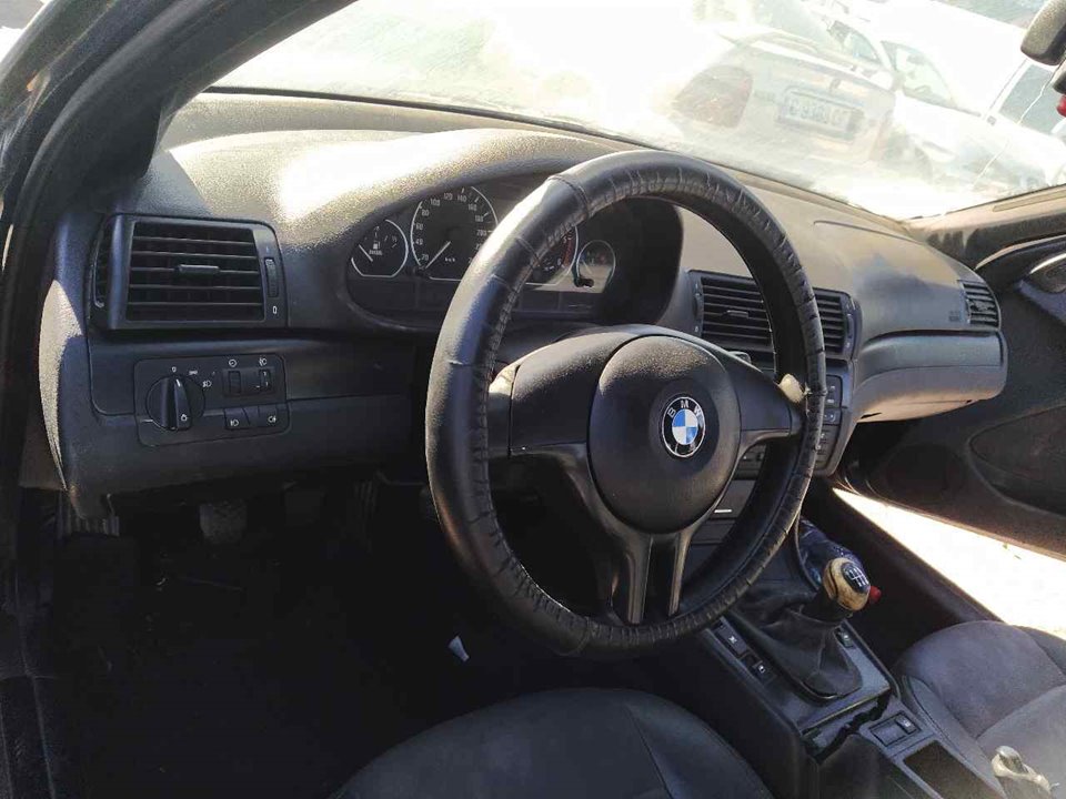 BMW 3 Series E46 (1997-2006) Передняя панель салона 25358096
