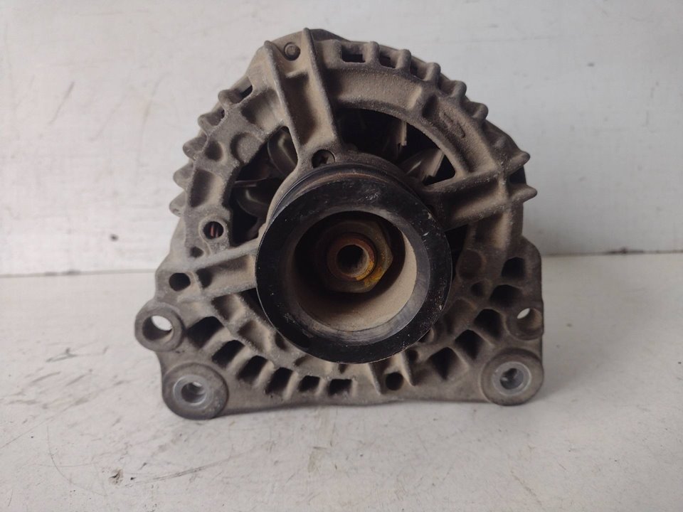 SEAT Cordoba 1 generation (1993-2003) Alternator 037903025M 21294068