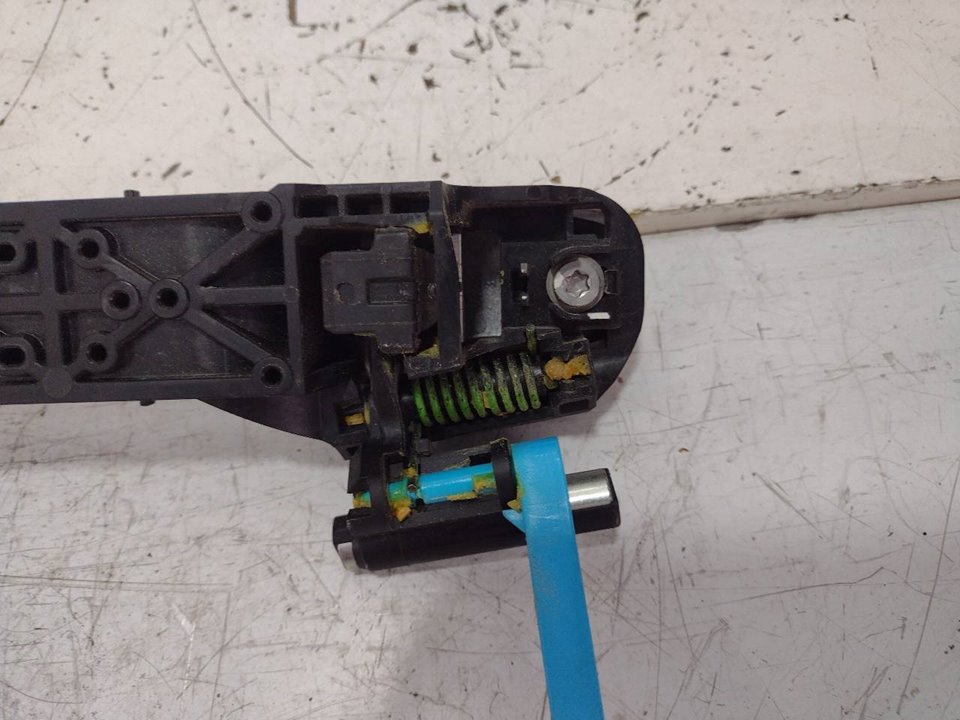 TOYOTA Yaris 3 generation (2010-2019) Bakre venstre dør utvendig håndtak 242860 20414988