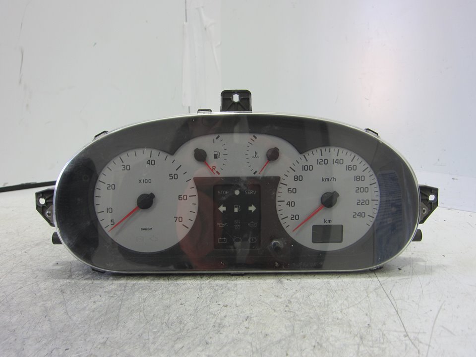 RENAULT Scenic 1 generation (1996-2003) Speedometer P7700428718A 24963170