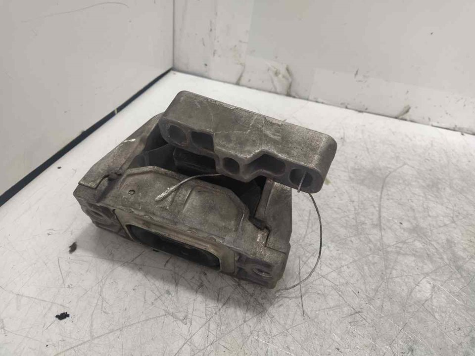 AUDI A3 8P (2003-2013) Other Engine Compartment Parts 1K0199262AT 24937779