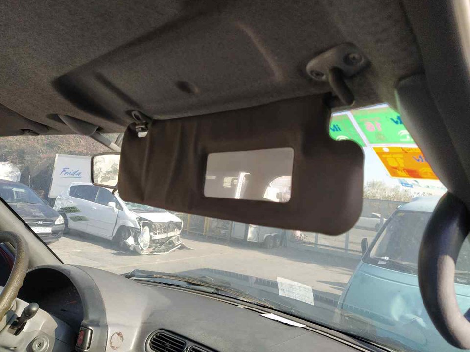 NISSAN Serena 1 generation (1991-2002) Right Side Sun Visor 25342521