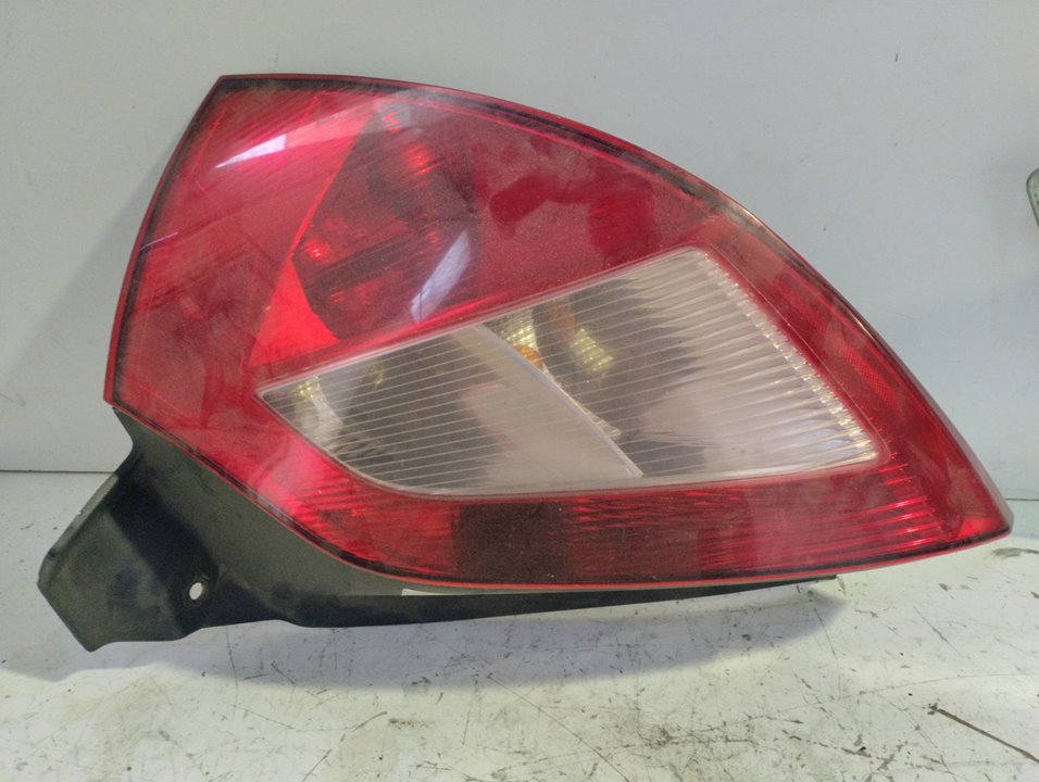 RENAULT Megane 2 generation (2002-2012) Rear Right Taillight Lamp 8200073237 21275012