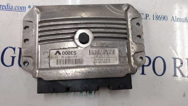 RENAULT Megane 2 generation (2002-2012) Engine Control Unit ECU 8200387138 21273295