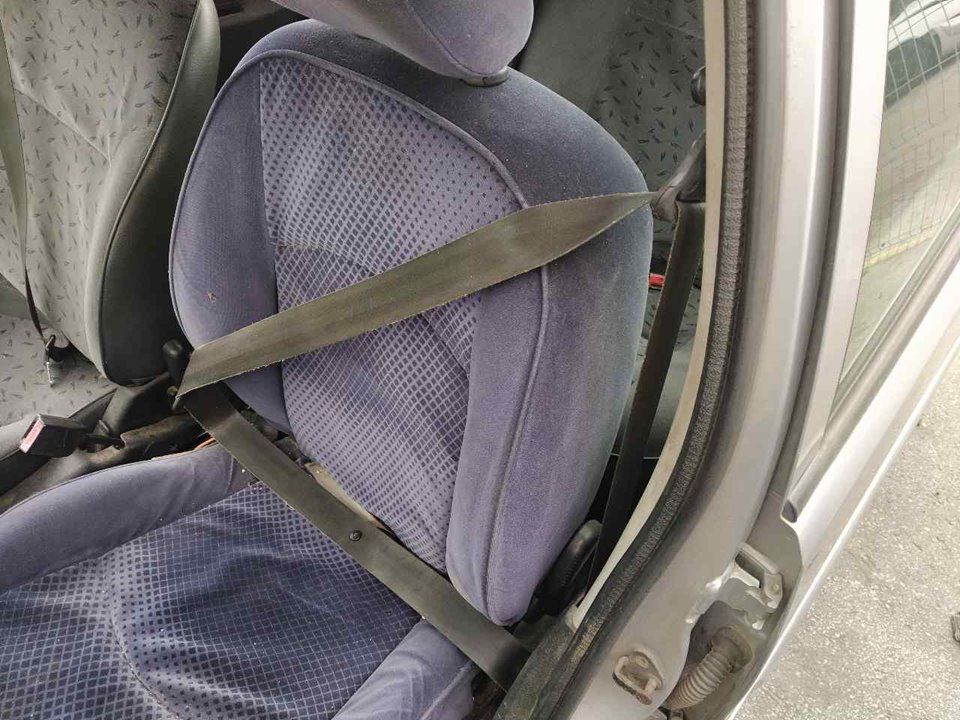 CITROËN Saxo 2 generation (1996-2004) Front Left Seatbelt 25336624