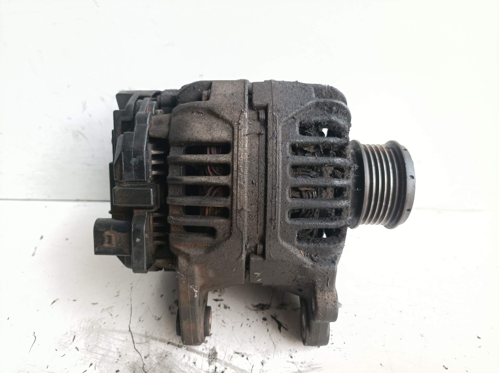 PORSCHE Cordoba 1 generation (1993-2003) Alternator 038903023L 21281752