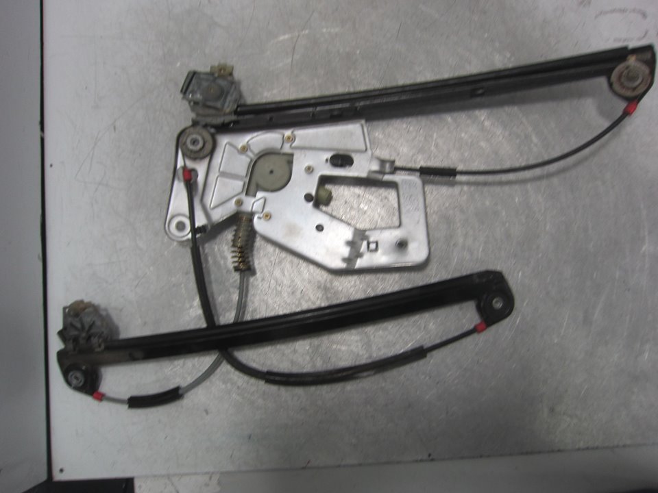 BMW 5 Series E39 (1995-2004) Front Left Door Window Regulator 8252391 25590217