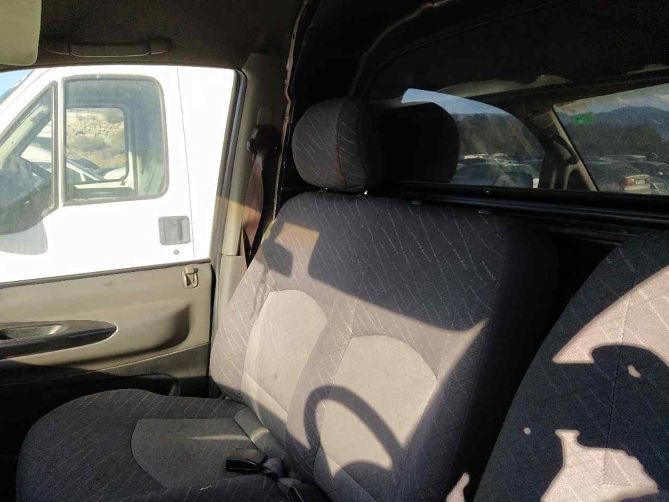 HYUNDAI H-1 Starex (1997-2007) Front Right Seatbelt 25360638