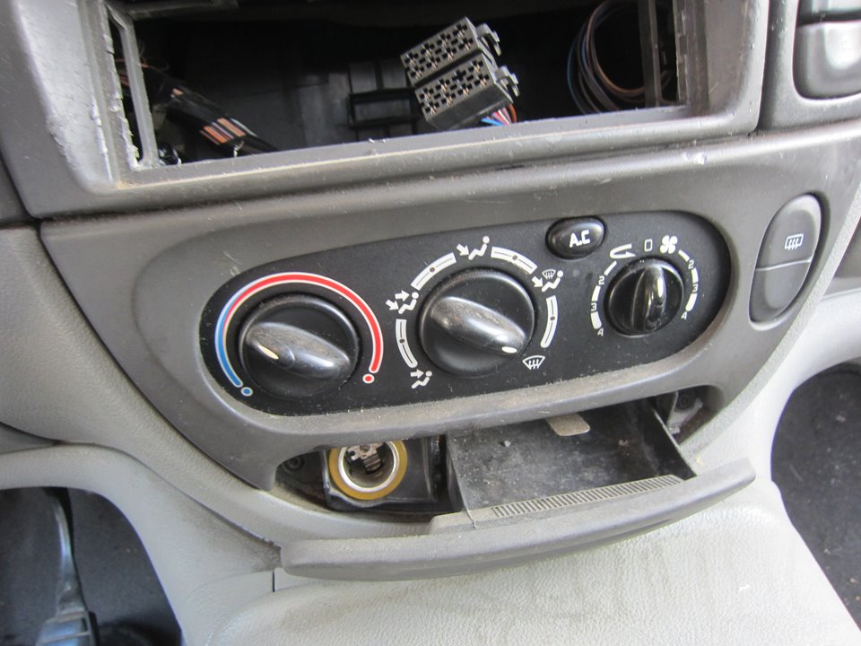 CITROËN Korando KJ (1999-2001) Interior Heater 25329887