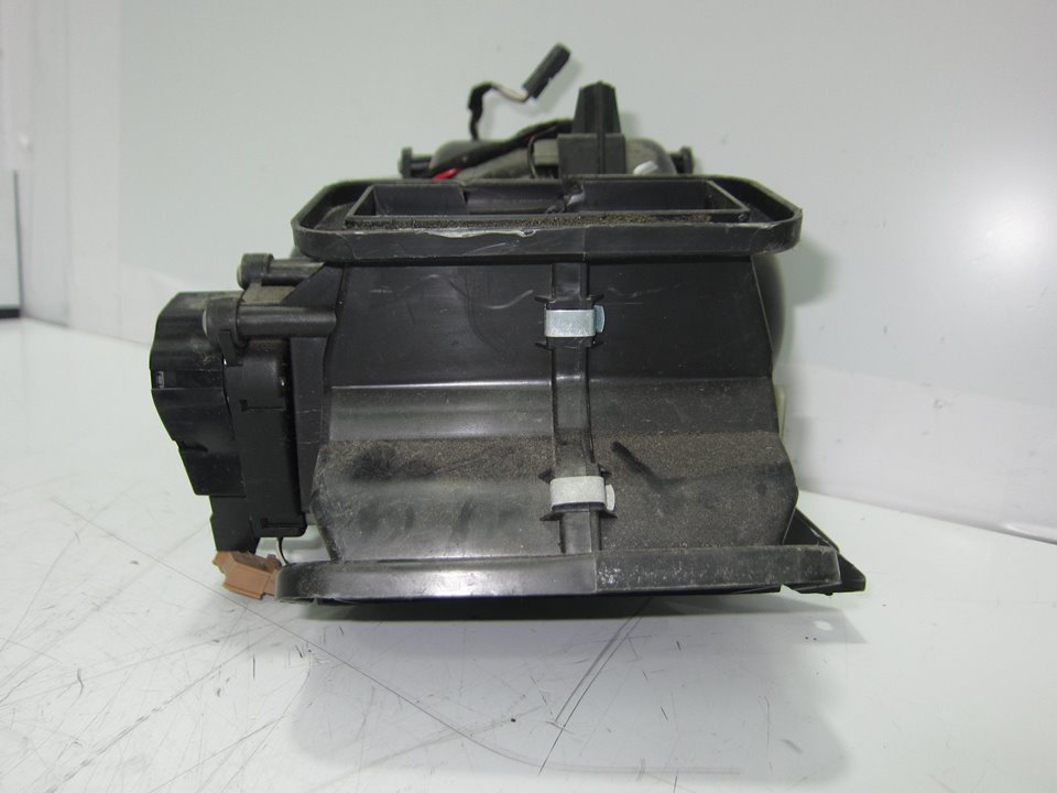 MERCEDES-BENZ M-Class W163 (1997-2005) Motor încălzitor interior A1638300308 20618539