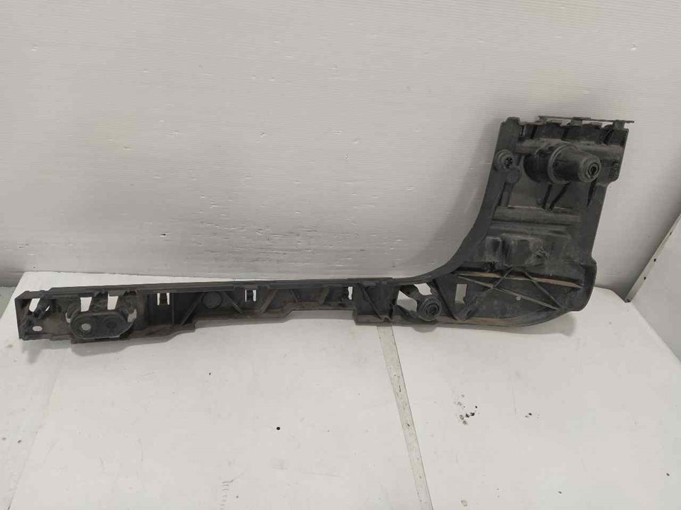 BMW X3 G01 (2017-2024) Rear Left Bumper Bracket 7400665 25780264