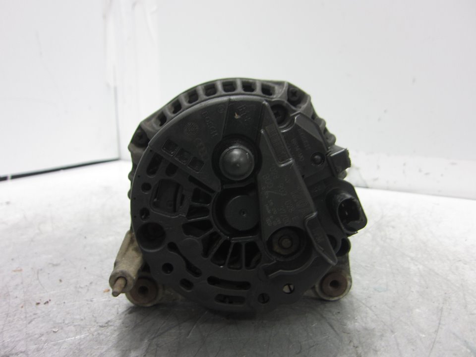 ALFA ROMEO A3 8L (1996-2003) Alternator 028903028E 25088863