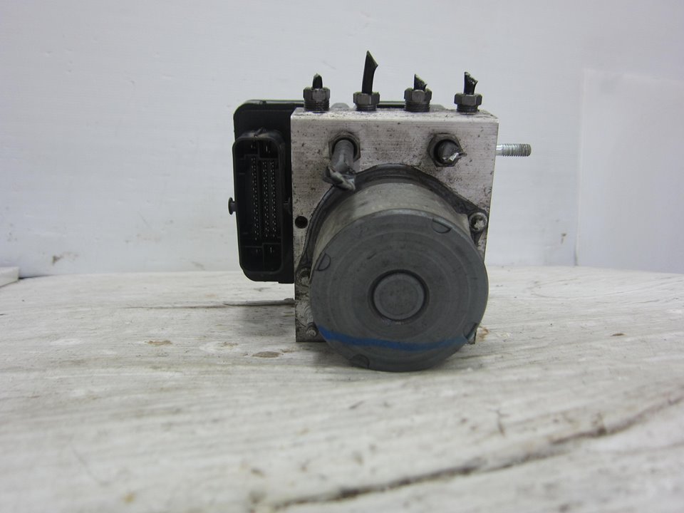 NISSAN J (2009-2020) ABS Pump 476603593R 24889604