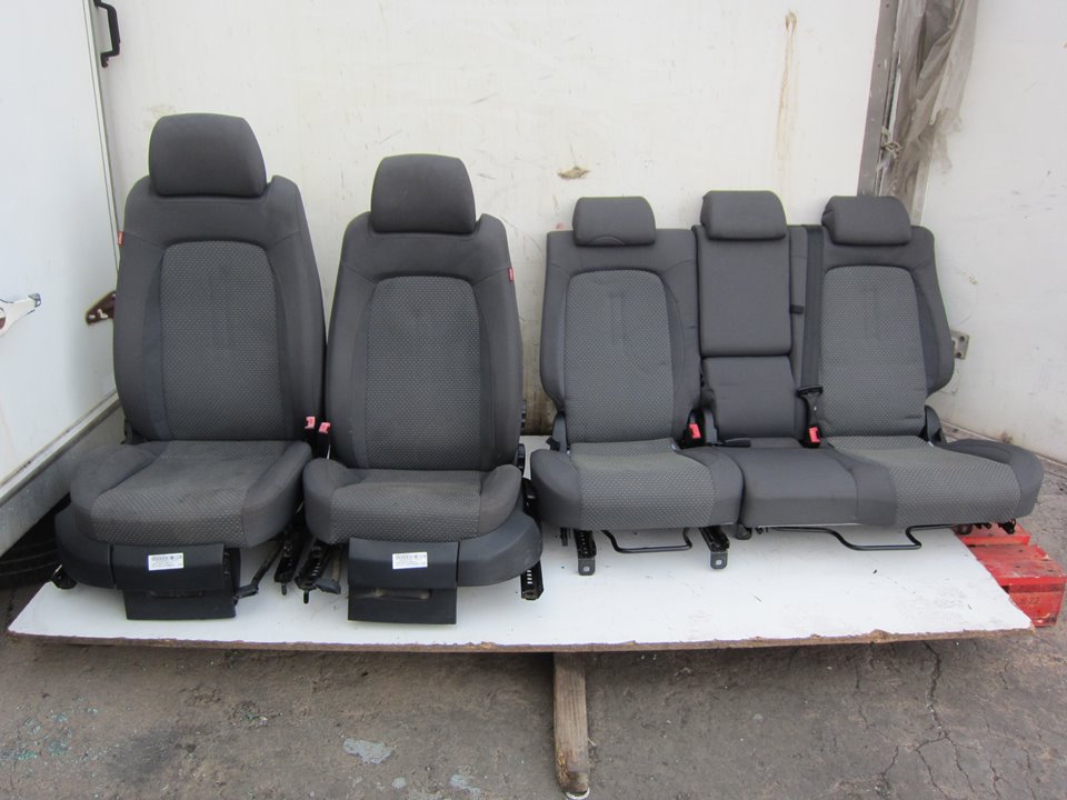 SEAT Toledo 3 generation (2004-2010) Sėdynės 1K4881105KK 24387658