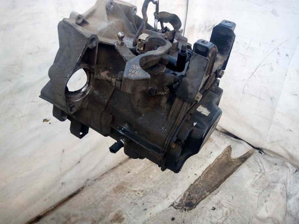 SEAT Ibiza 3 generation (2002-2008) Коробка передач GKU 24939268