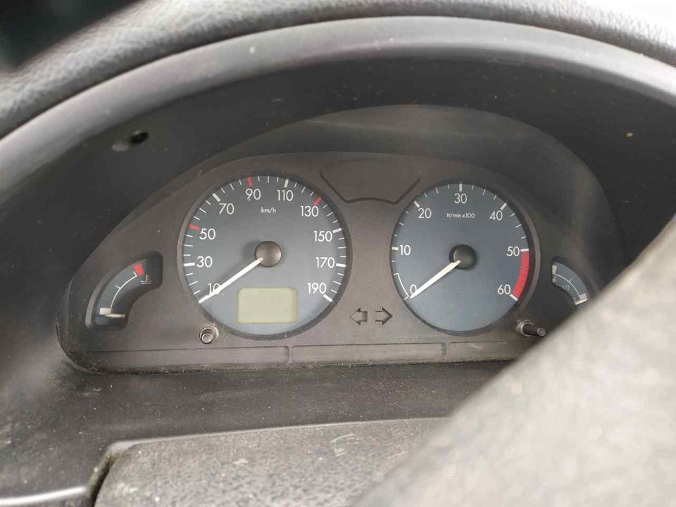 CITROËN Saxo 2 generation (1996-2004) Speedometer 25336621
