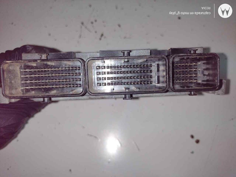 RENAULT Clio 3 generation (2005-2012) Блок за управление на двигателя ECU 0281030899 21281389