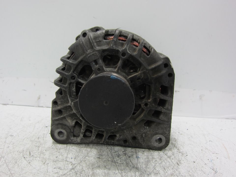 RENAULT Laguna 1 generation (1993-2001) Alternator SG12B071 24963777