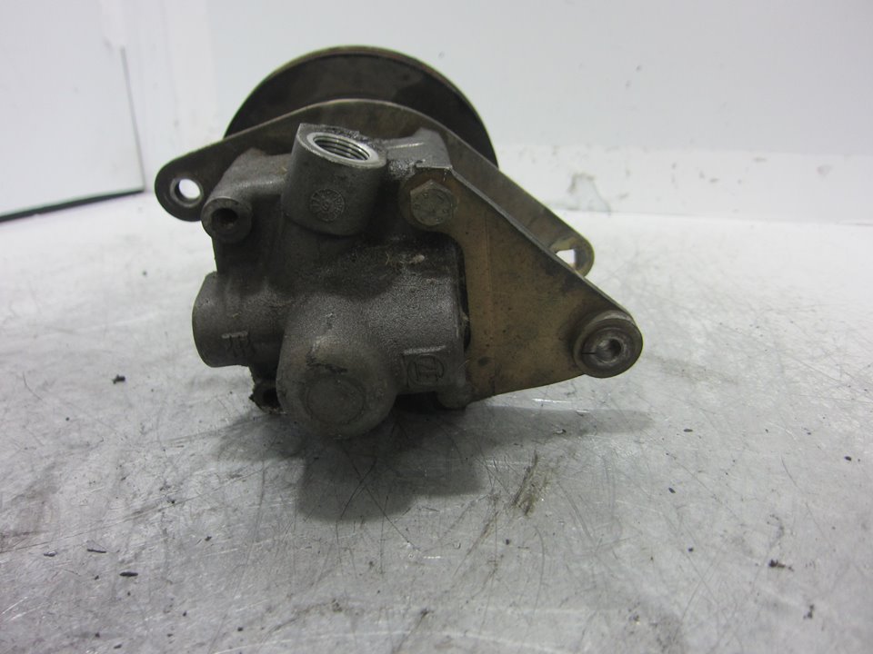 AUDI 80 B3 (1986-1992) Power Steering Pump 7681955128 24816336