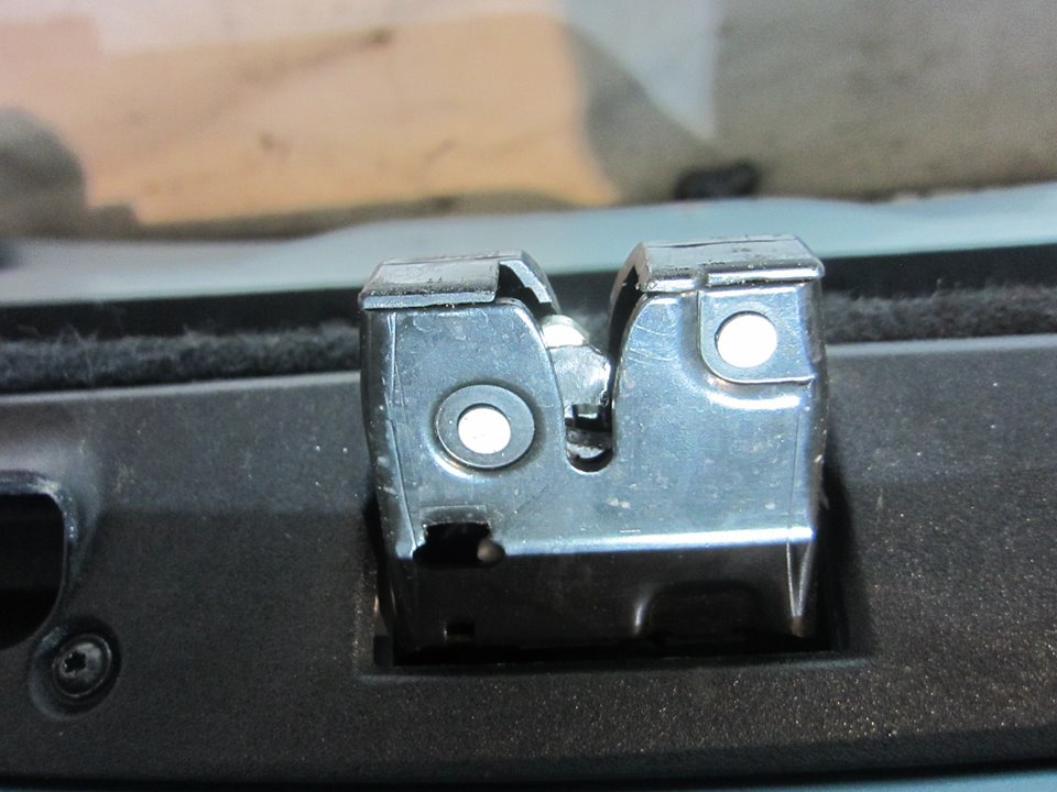 MERCEDES-BENZ CLK AMG GTR C297 (1997-1999) Заключване на багажника на задната врата A2467400035 25328026