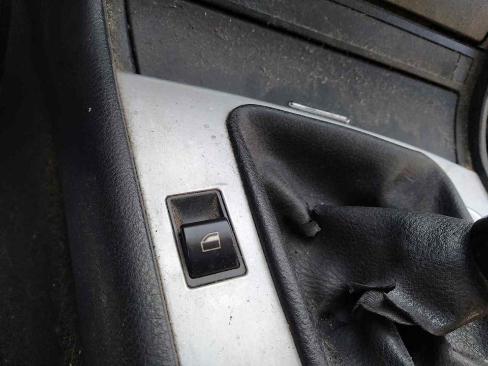 BMW 3 Series E46 (1997-2006) Front Left Door Window Switch 25360833