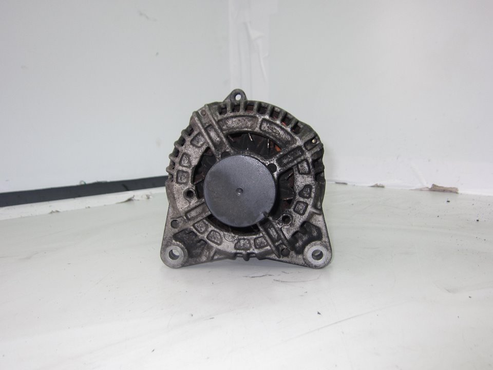 RENAULT Laguna 2 generation (2001-2007) Alternator 0124525047 21325769