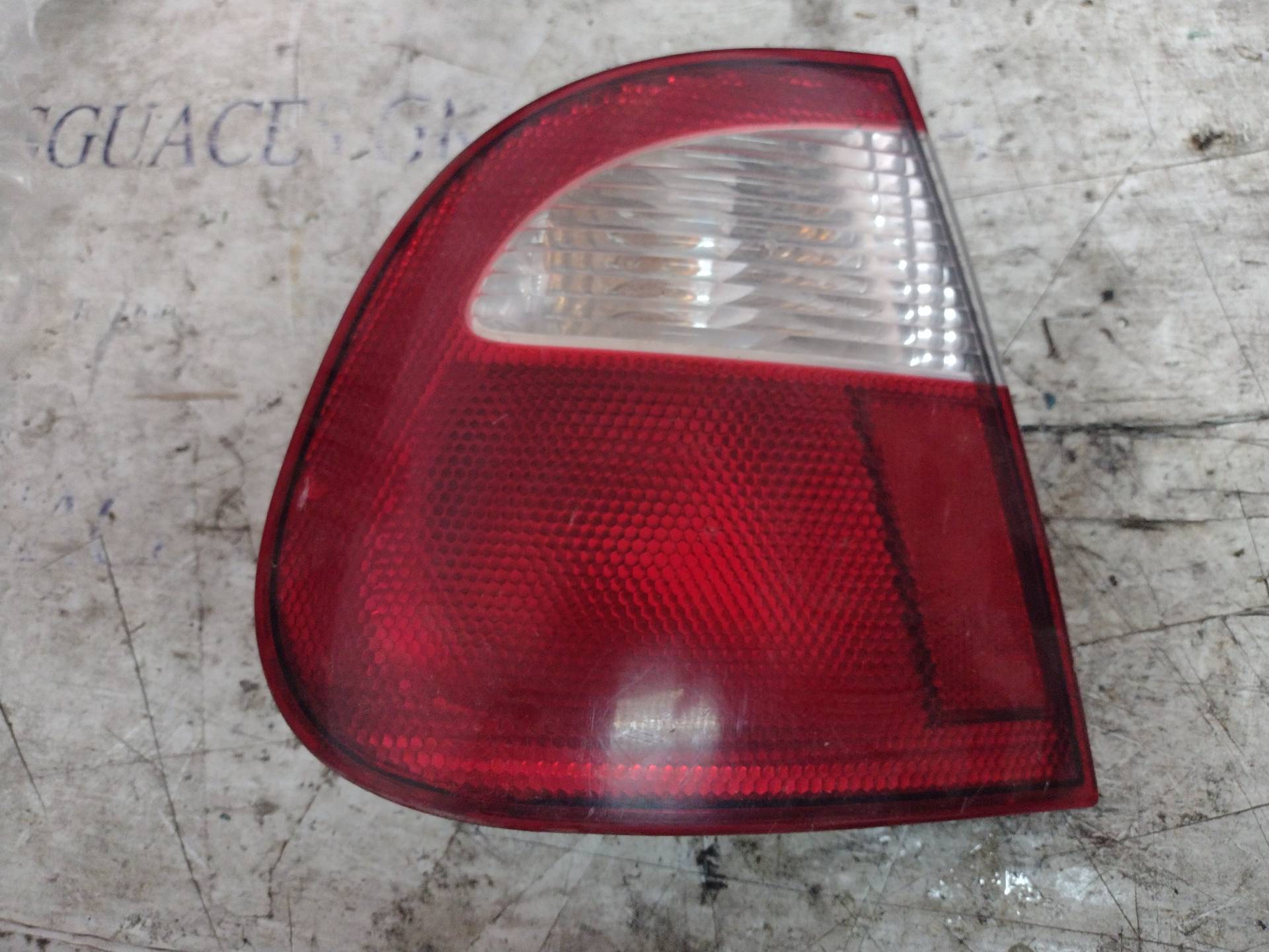 SEAT Ibiza 2 generation (1993-2002) Rear Left Taillight 6K5945095G 21277200