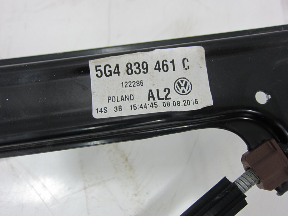 VOLKSWAGEN Golf 7 generation (2012-2024) Ridicator geam ușă dreapta spate 5G4839461C 24939356