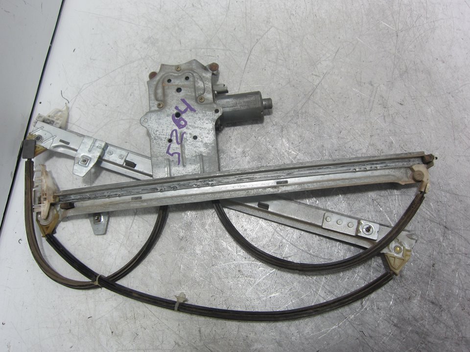 CITROËN Xsara 1 generation (1997-2004) Front Right Door Window Regulator 0130821762 24926245