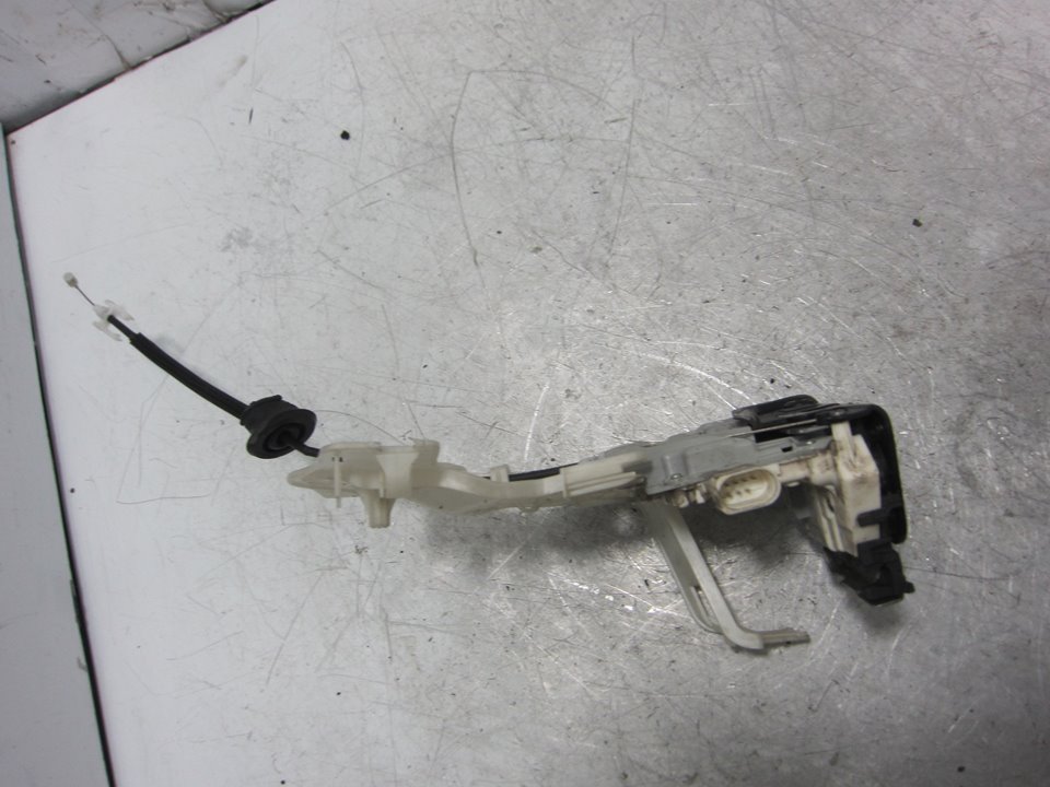 PORSCHE Cayenne 958 (2010-2018) Rear Right Door Lock 8K0839016 23582952