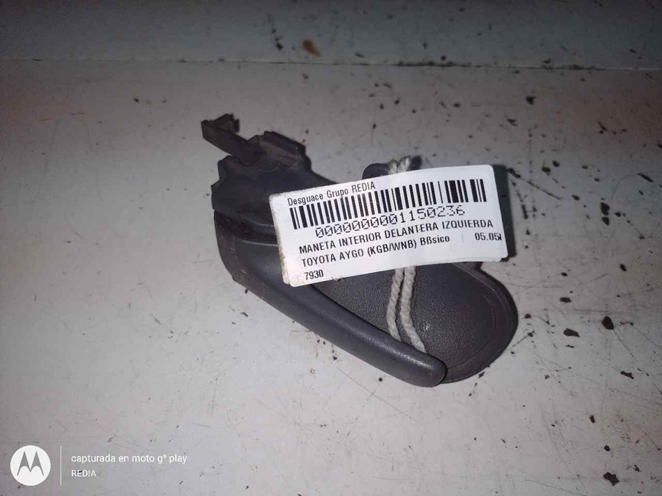 TOYOTA Aygo 1 generation (2005-2014) Cadre de poignée intérieure de porte avant gauche 7930 21292104