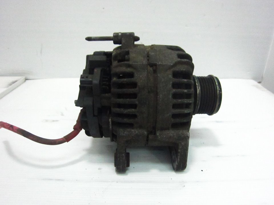 RENAULT Clio 2 generation (1998-2013) Alternator 8200390675 21272622