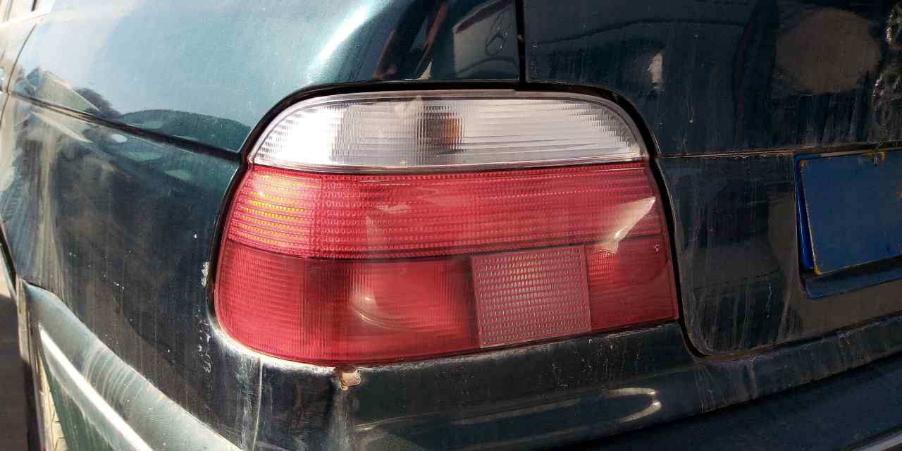BMW 5 Series E39 (1995-2004) Rear Left Taillight 25372838