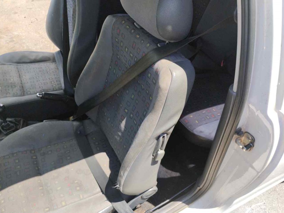 SEAT Ibiza 2 generation (1993-2002) Front Left Seatbelt 25324033