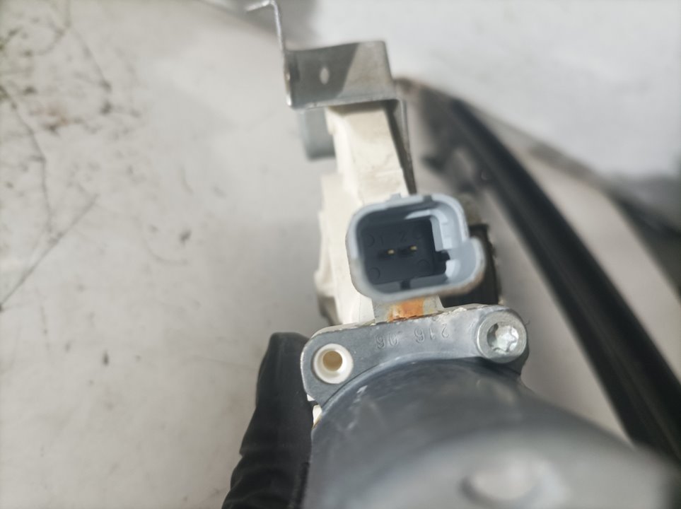 NISSAN Micra K12 (2002-2010) Ridicător de geam ușă dreapta față 0130822203 21282717