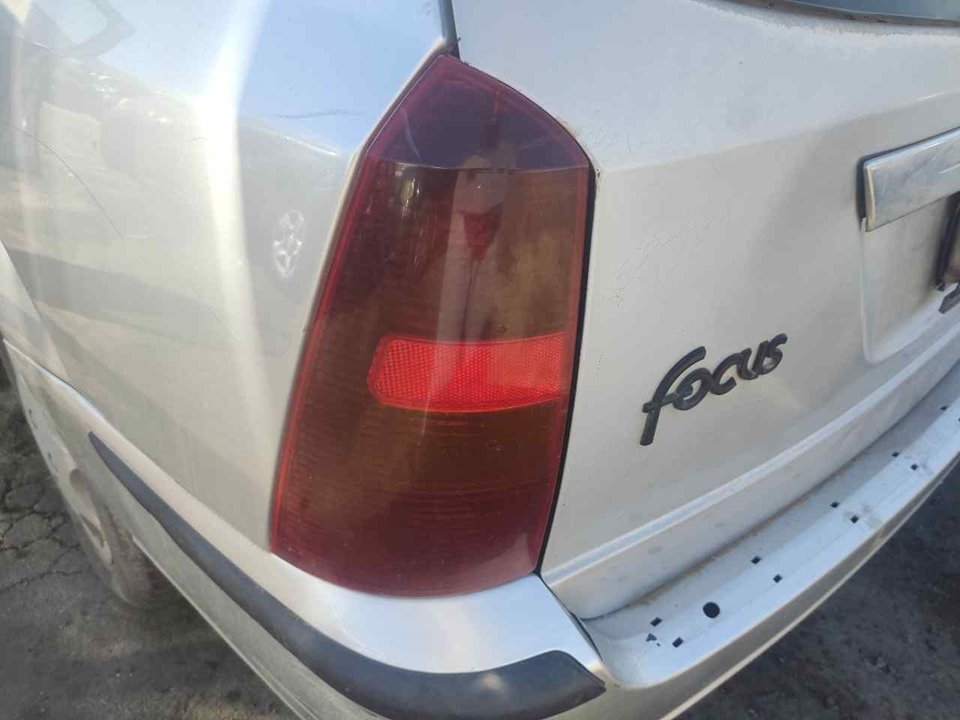 FORD Focus 1 generation (1998-2010) Rear Left Taillight 25372724