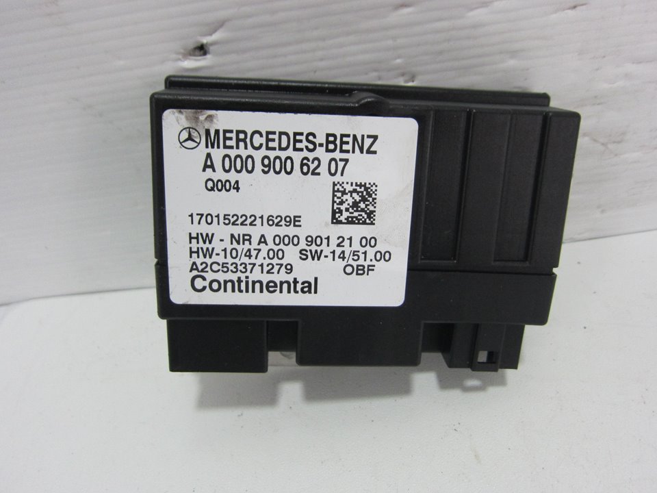 MERCEDES-BENZ A-Class W176 (2012-2018) Kiti valdymo blokai A0009006207 24937938
