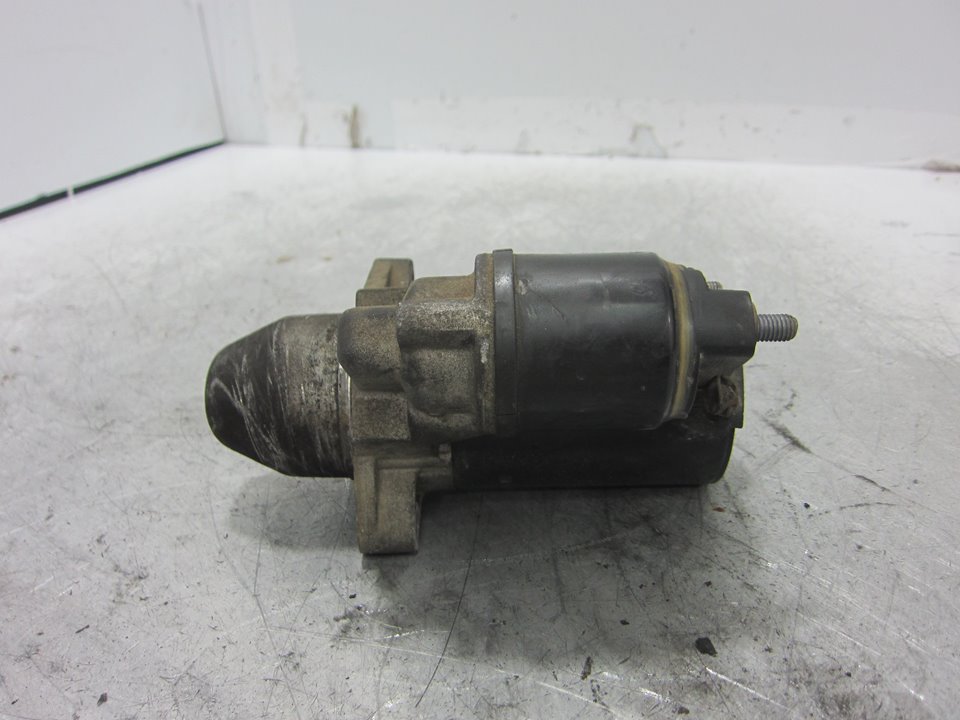 RENAULT Corsa C (2000-2006) Startmotor 0001107429 24830263