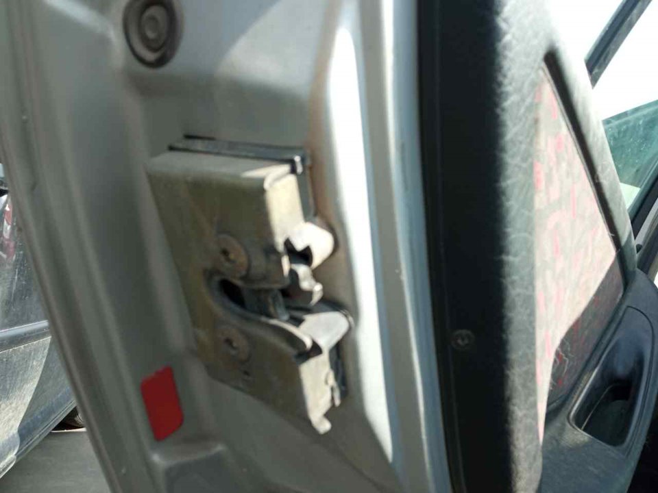 SEAT Toledo 1 generation (1991-1999) Left Side Sliding Door Lock 25418416
