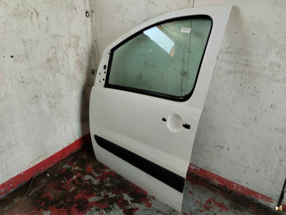 CITROËN Jumpy 2 generation (2007-2016) Front Left Door 12888U9 25756091