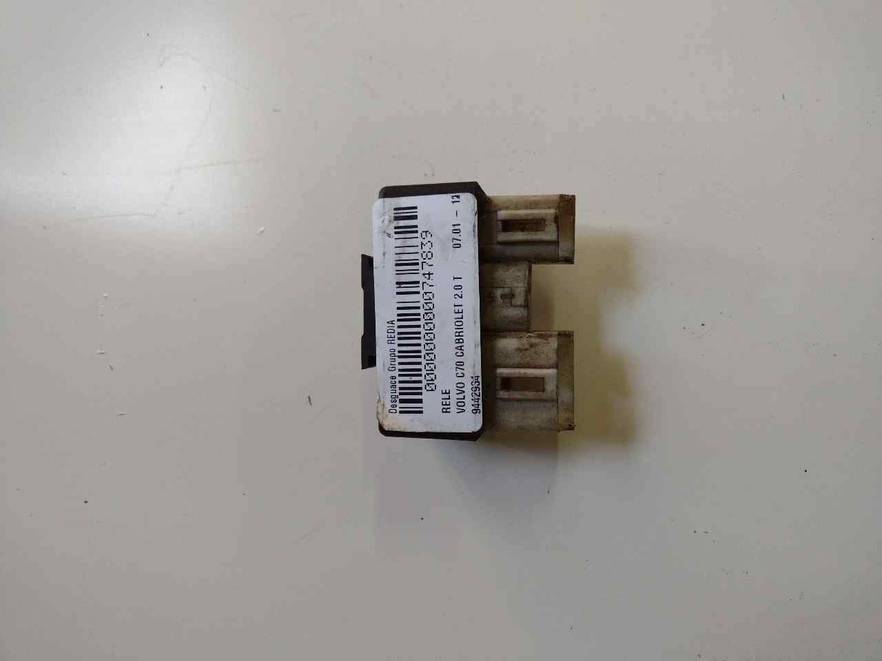 VOLVO C70 1 generation (1997-2005) Relays 9442934 21277028