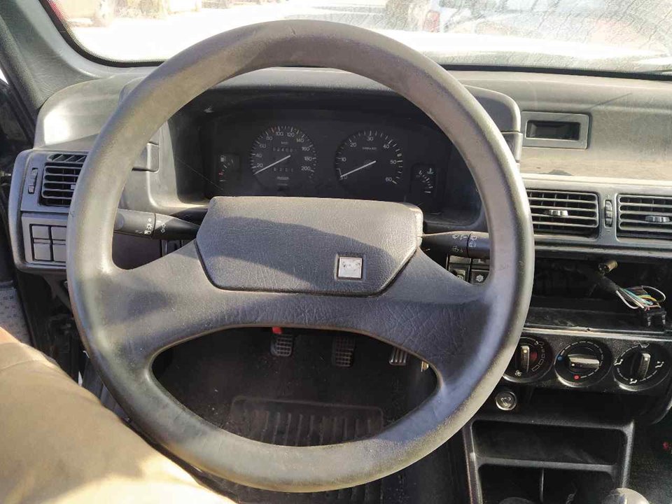 PEUGEOT 626 GE (1991-1997) Steering Wheel 25325521