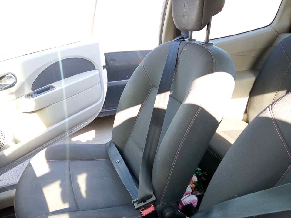 RENAULT Twingo 2 generation (2007-2014) Front Right Seatbelt 25373351