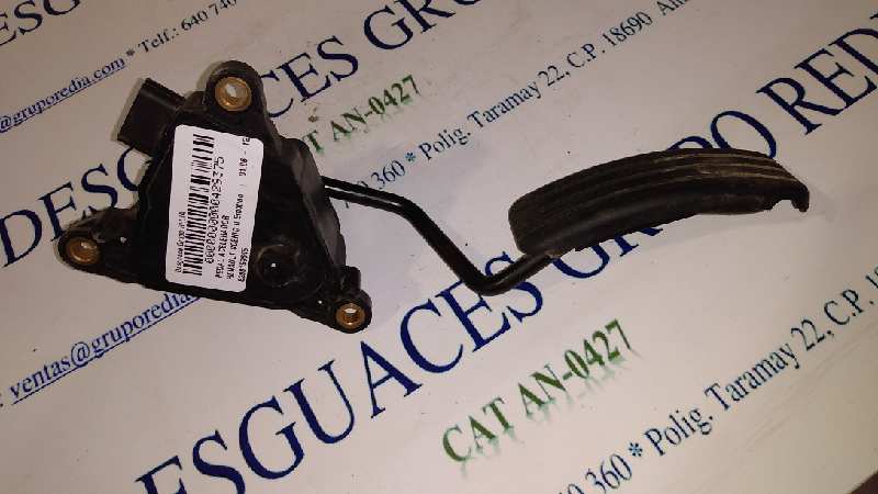 DODGE Scenic 2 generation (2003-2010) Throttle Pedal 8200159645 21273098