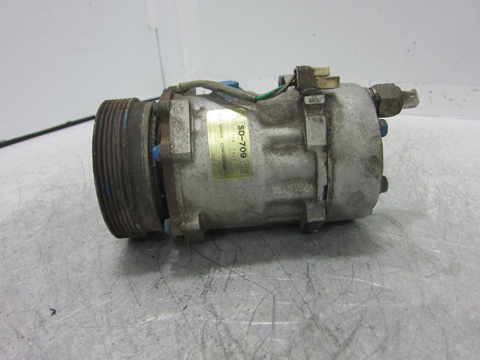 VOLKSWAGEN Golf 3 generation (1991-1998) Air Condition Pump SD709 24941487