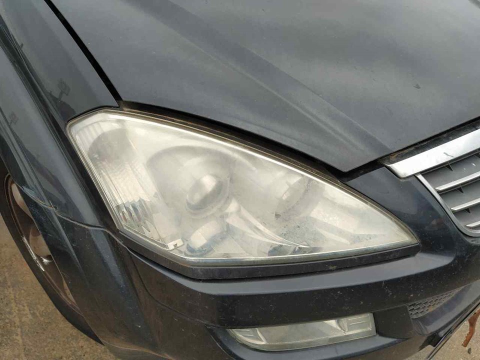 SSANGYONG Kyron 1 generation (2005-2015) Front Right Headlight 25369985