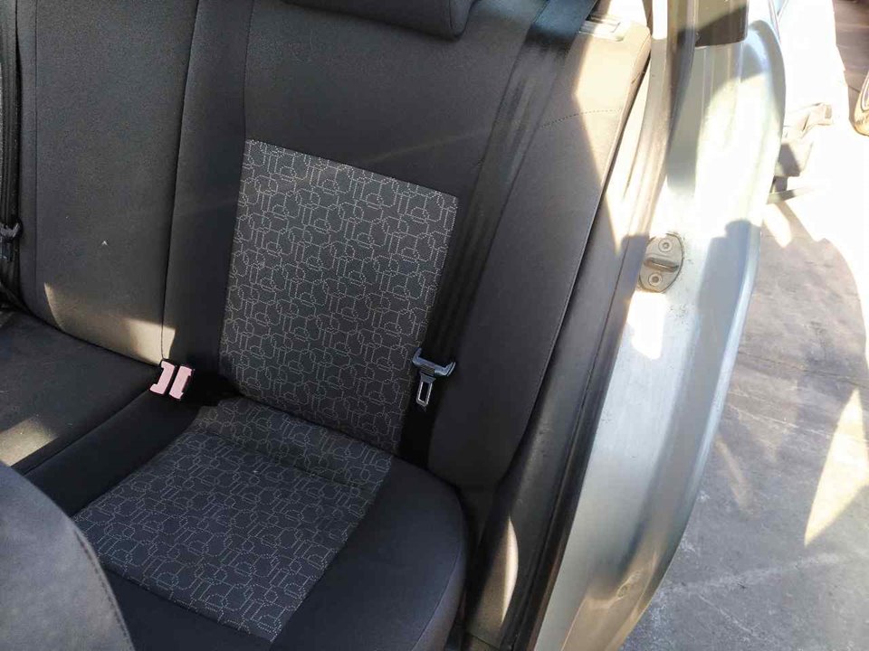 SEAT Ibiza 3 generation (2002-2008) Rear Left Seatbelt 25360158